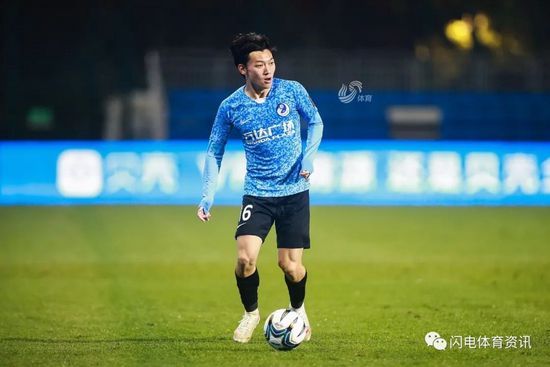 免费看女生尿口网站