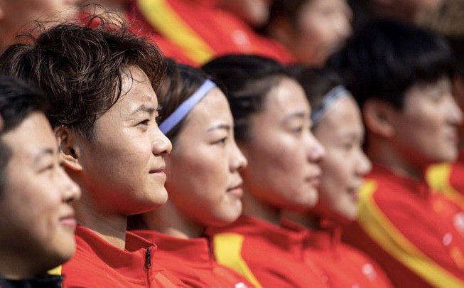 免费看女生尿口网站